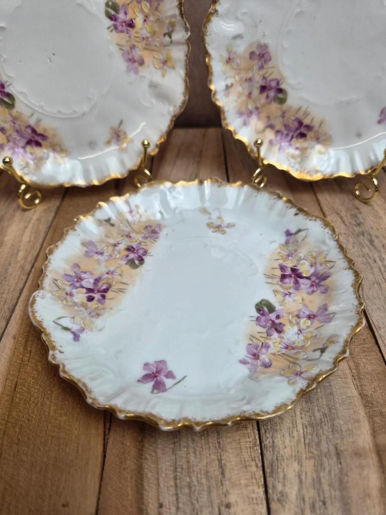Lot de 3 coupelles anciennes en porcelaine de Limoges décor floral peint main doré 🌸