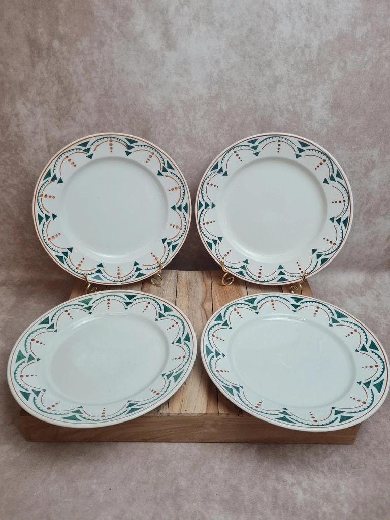 Lot 4 assiettes plates anciennes Badonviller Lunéville modèle Succao vert & brun