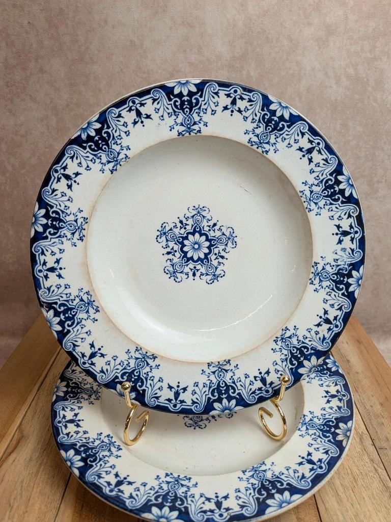 Lot de 2 assiettes creuses en terre de fer Jules Vieillard Bordeaux – Rouen