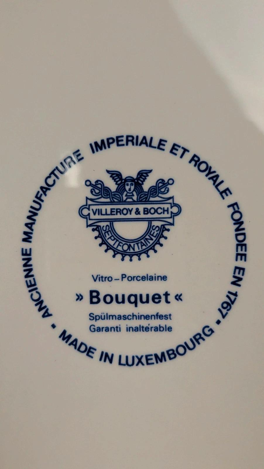 Grand plat ovale Villeroy & Boch – Modèle Bouquet