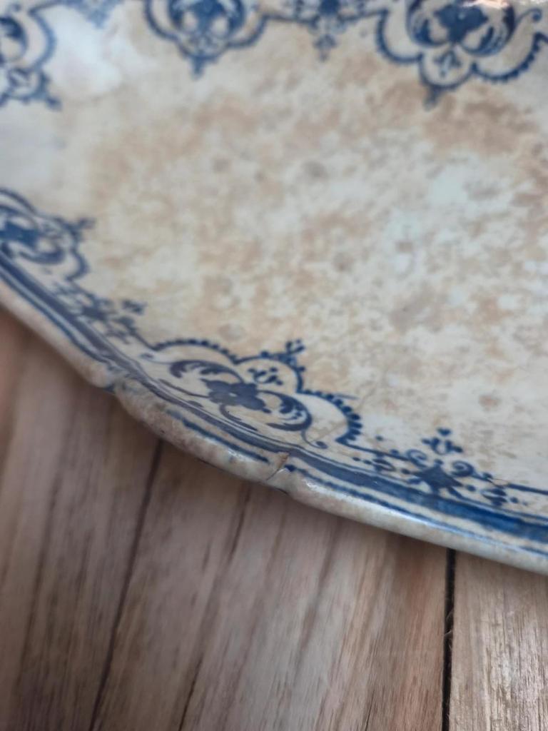 Ravier ancien Jules Veillard Bordeaux décor Moustier – Terre de fer Xixe siècle