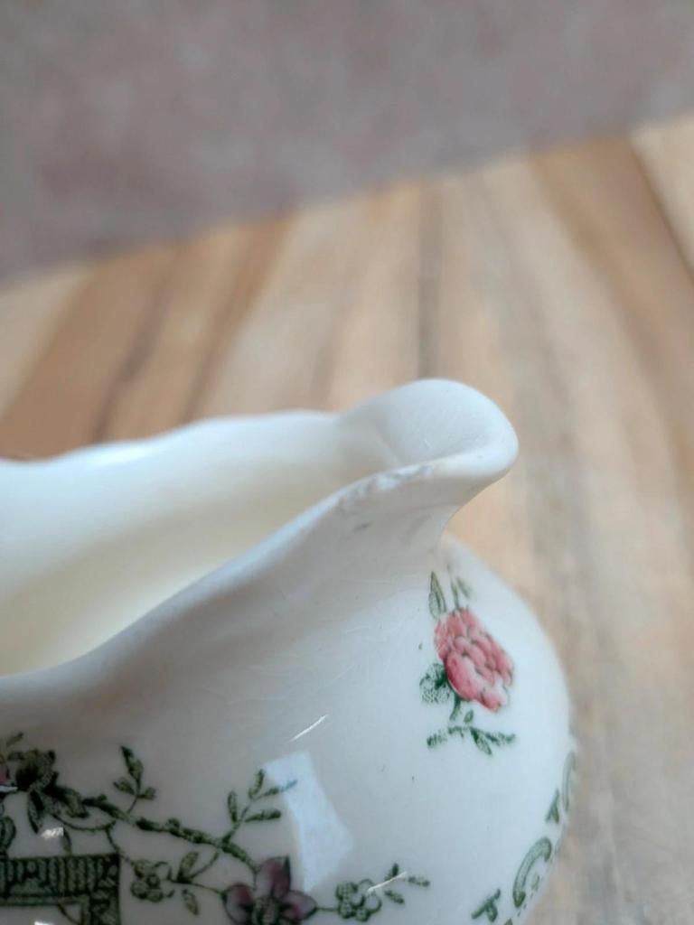 Ensemble théière et pot à lait vintage Crown Ducal Chinese Garden – Angleterre