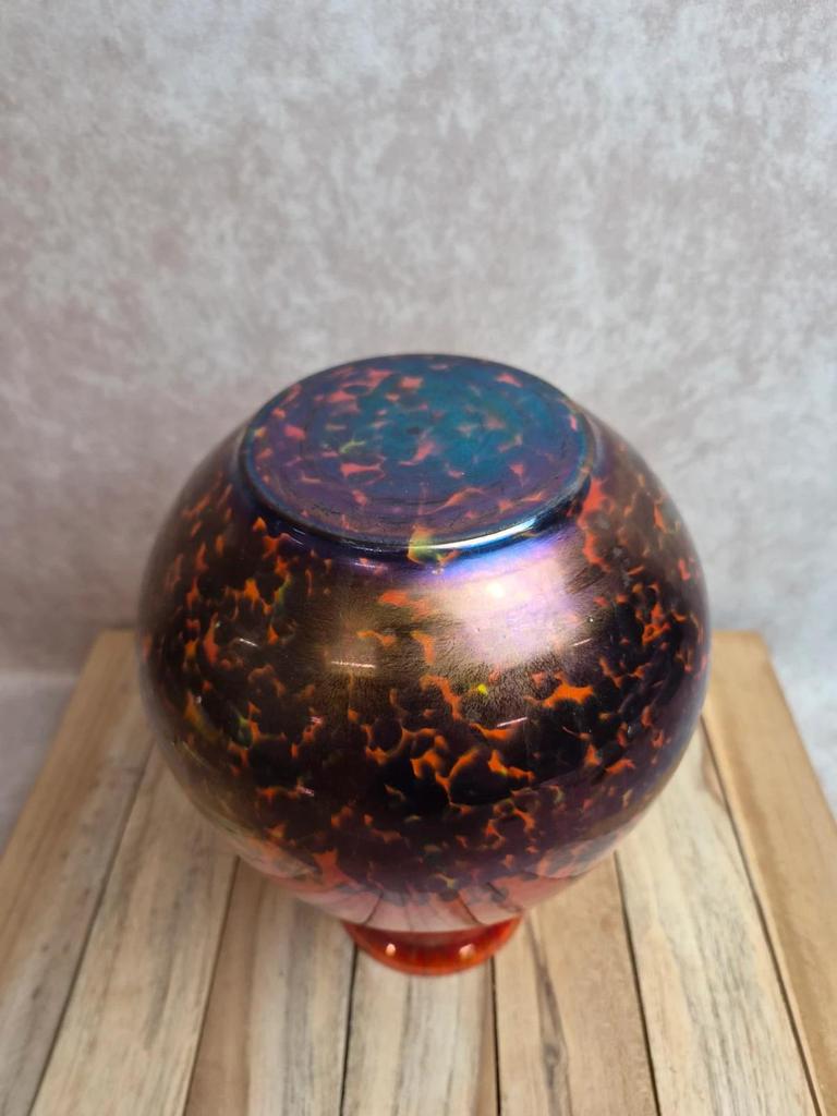 Grand vase ancien en verre multicouche irisé – attribué à Clichy ou Pantin