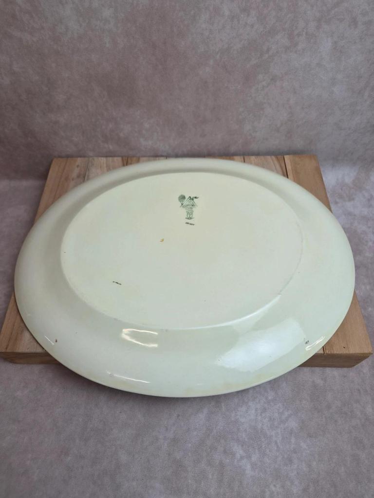 Grand plat ovale en faïence anglaise Homeleigh Ware Arcady – Années 1930