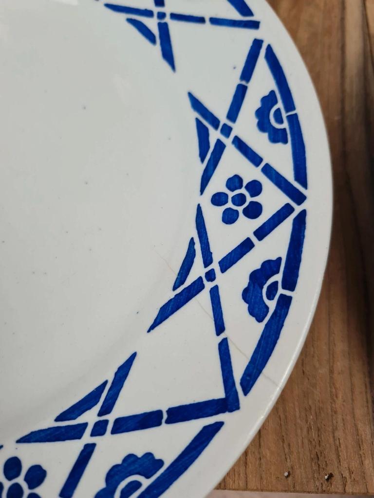 Lot de 4 assiettes à dessert Kg Lunéville – Modèle Lucien