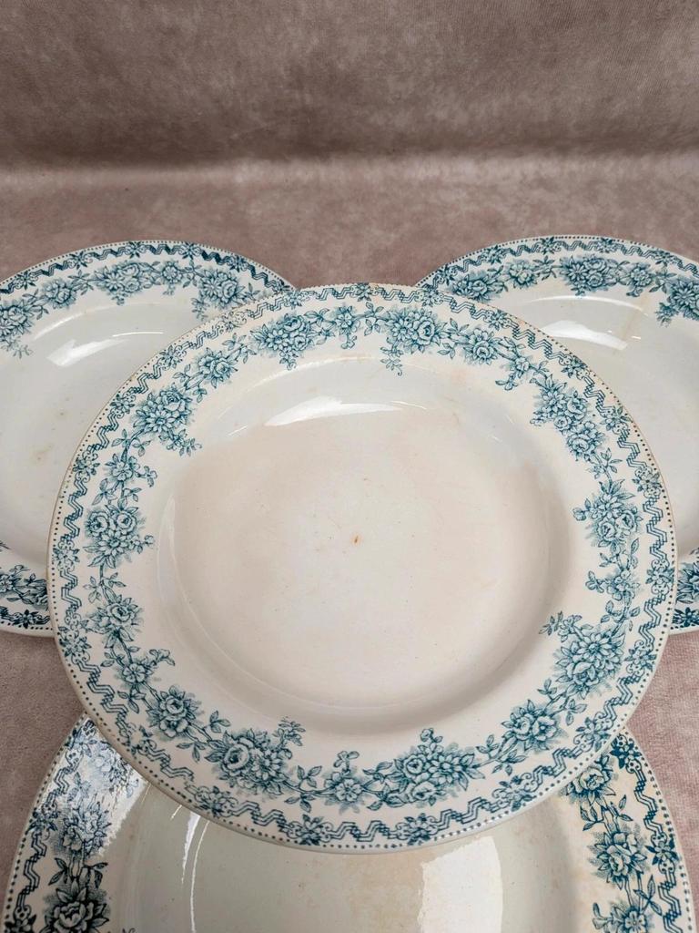 Lot de 4 assiettes creuses Terre de fer St Amand Argenton