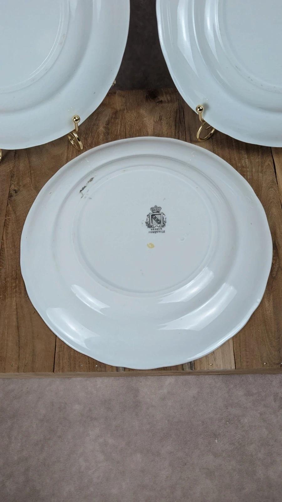 Lot de 3 assiettes anciennes Luneville décor floral & insectes