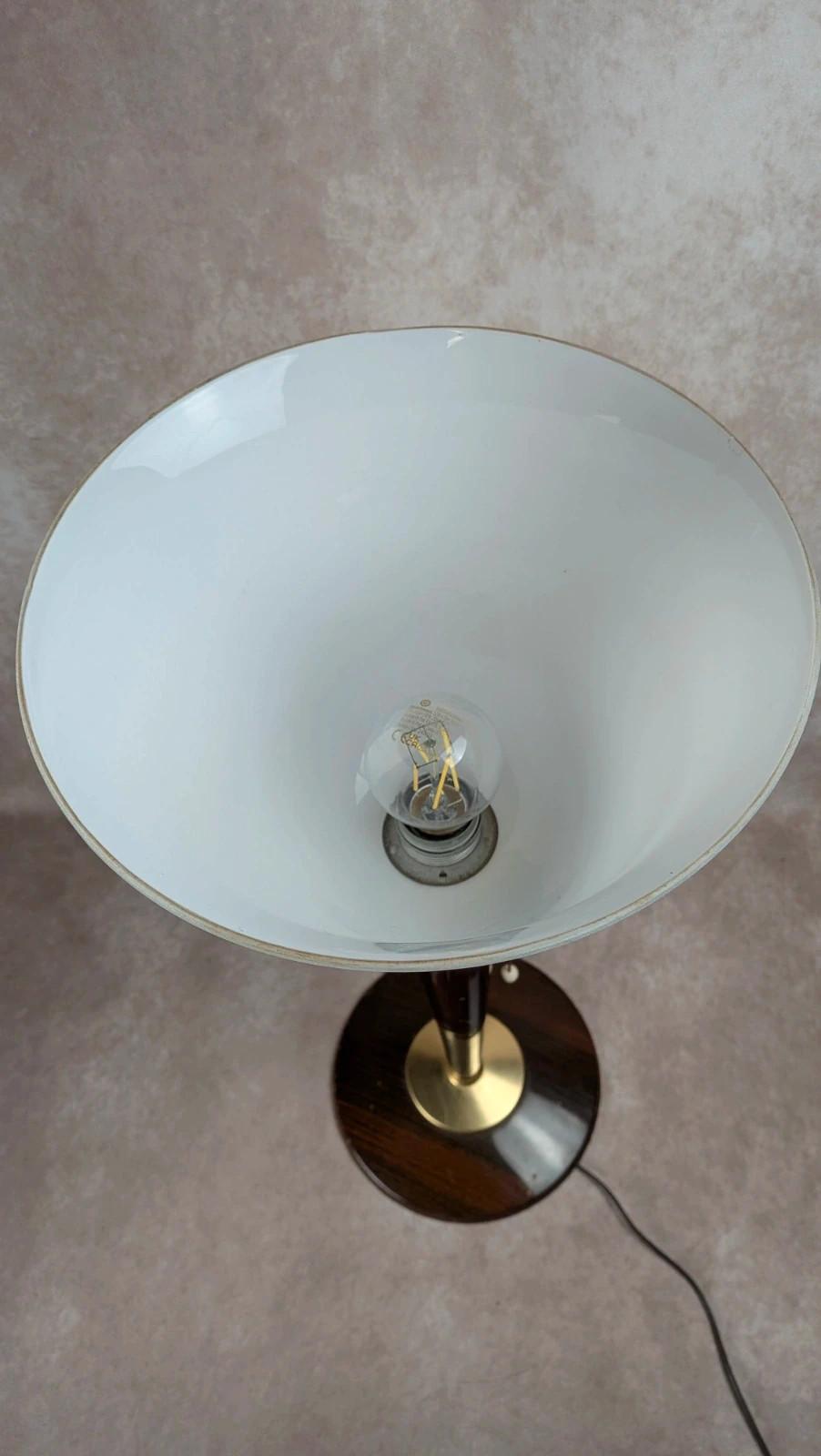Lampe Mazda ancienne sur pied