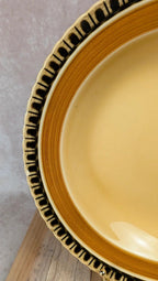Plat de service Gien faïence ancienne