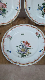Lot de 3 assiettes anciennes Luneville décor floral & insectes