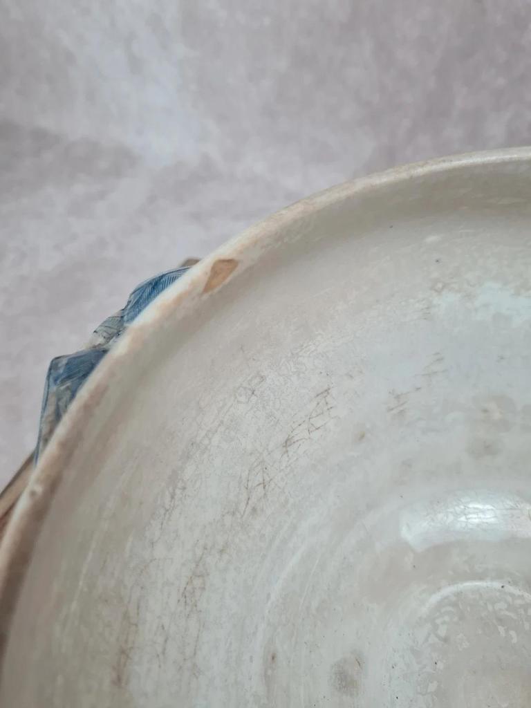 Ancienne soupière Sarreguemines, Modèle Bertha fin Xixe, grande pièce décorativ