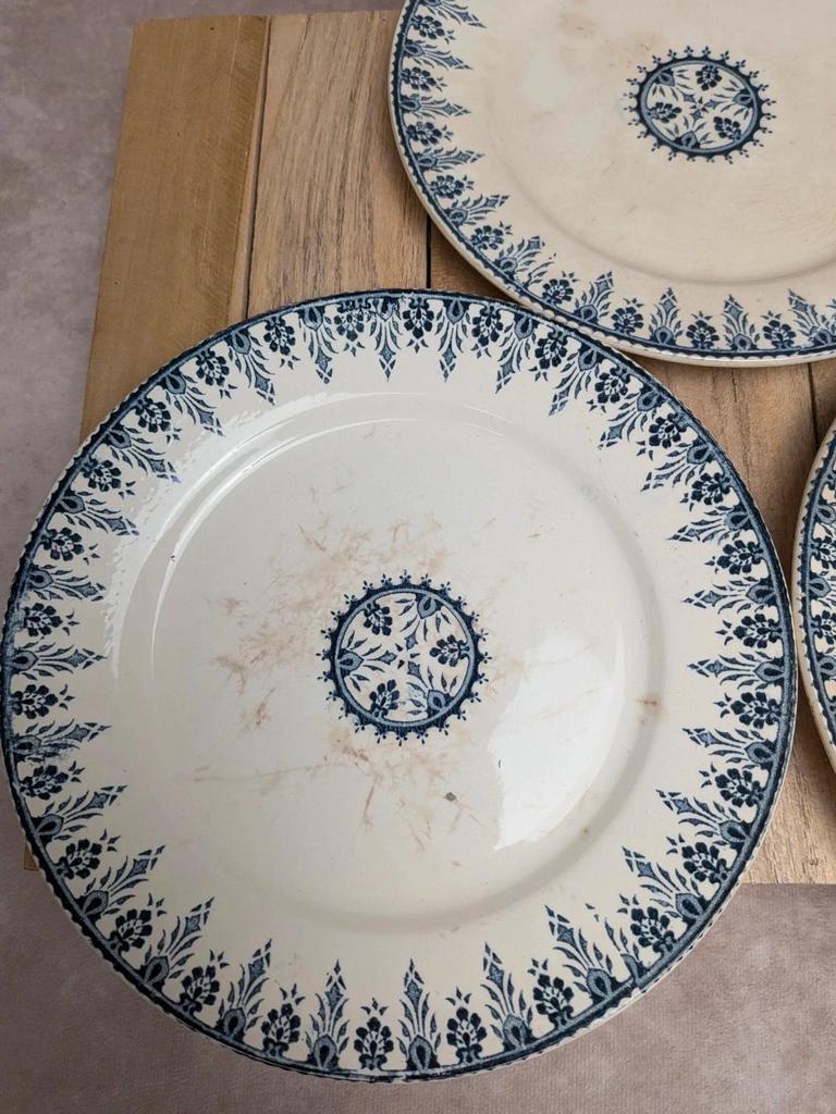 Lot de 3 assiettes à dessert Terre de fer Sarreguemines Digoin modèle Alger