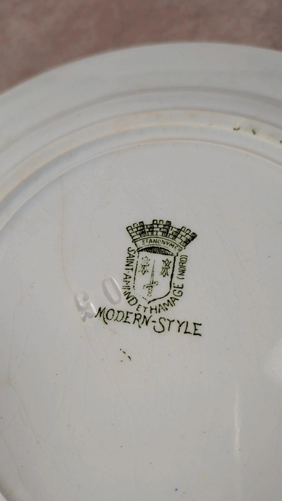 Lot 12 assiettes plates Terre de Fer Saint-amand modèle Modern Style 22 cm
