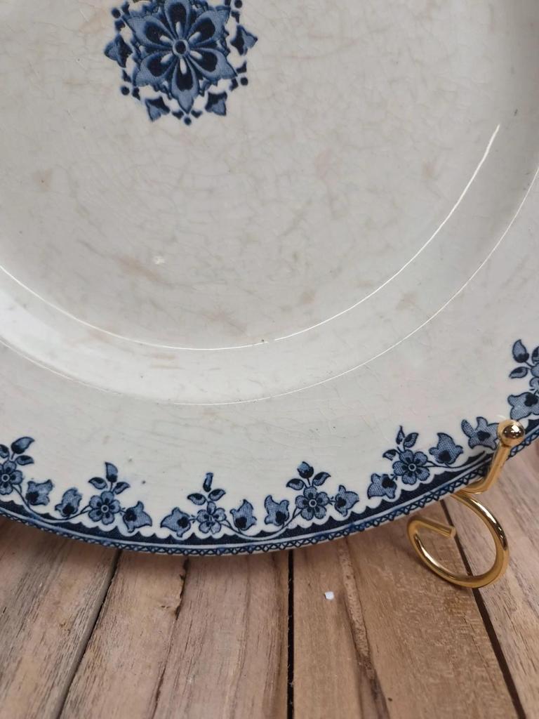 Plat rond terre de fer Hippolyte Boulenger – Modèle Gagny – Bleu ancien