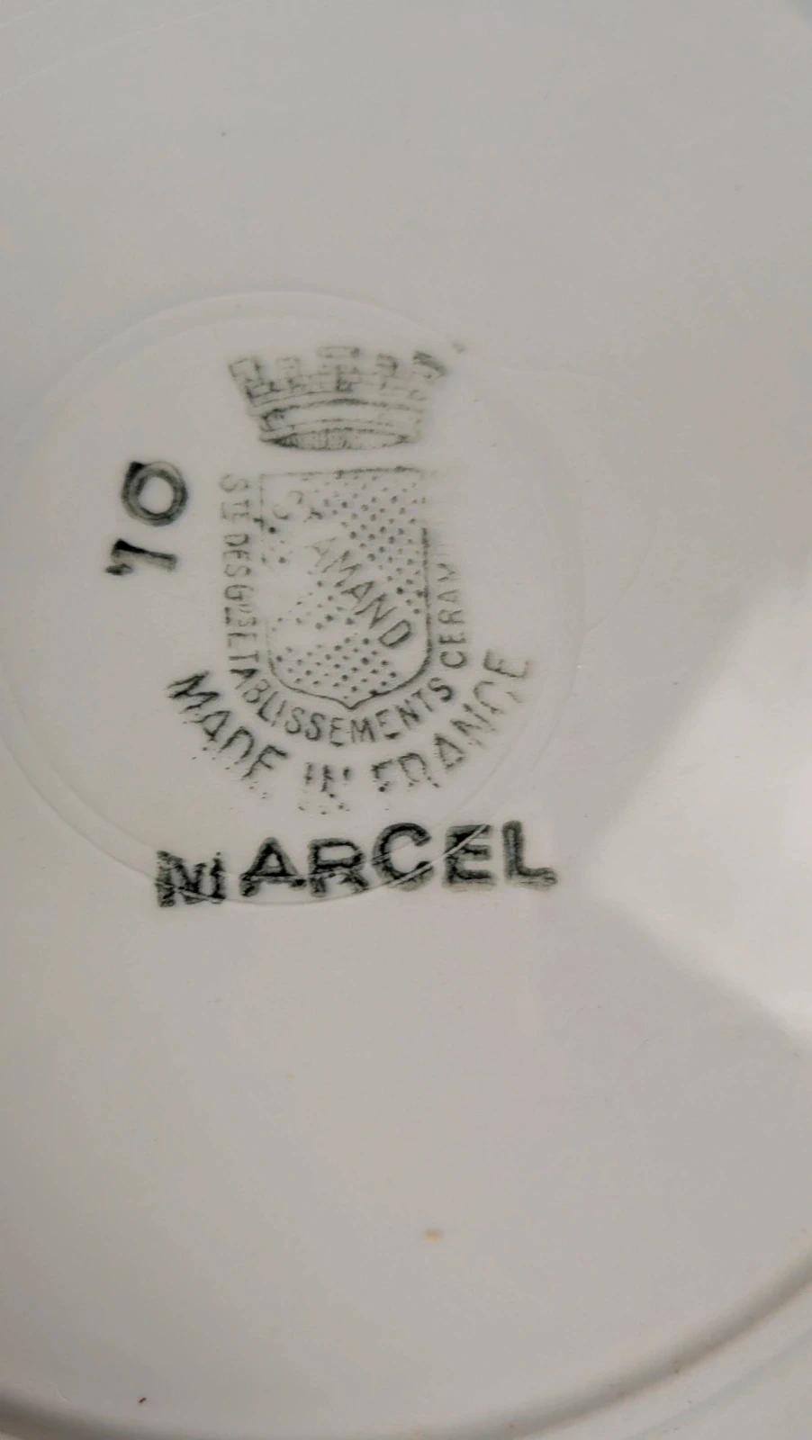 Lot de 14 assiettes plates Saint-amand modèle Marcel