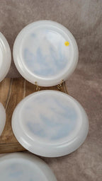 Charmant lot de 5 assiettes Arcopal décor “bateaux” bleu