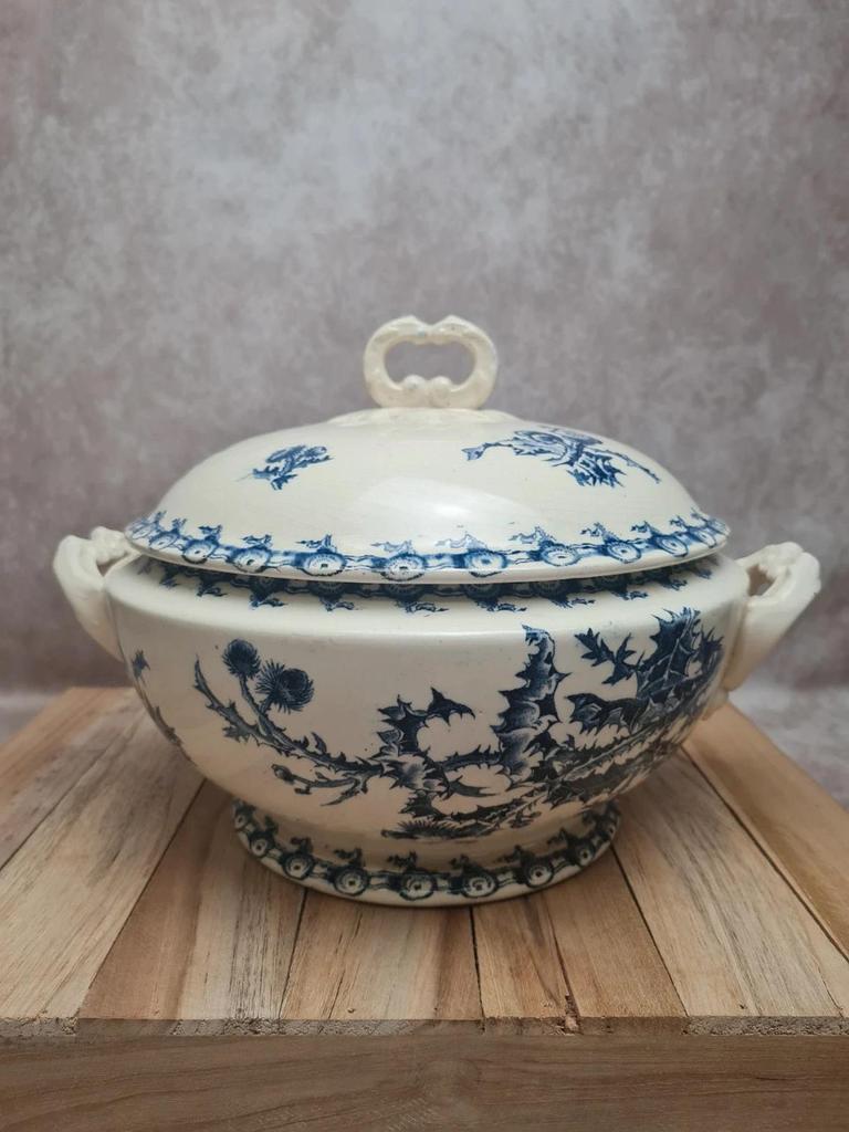 Soupière ancienne Gien modèle Chardon – Terre de fer bleu