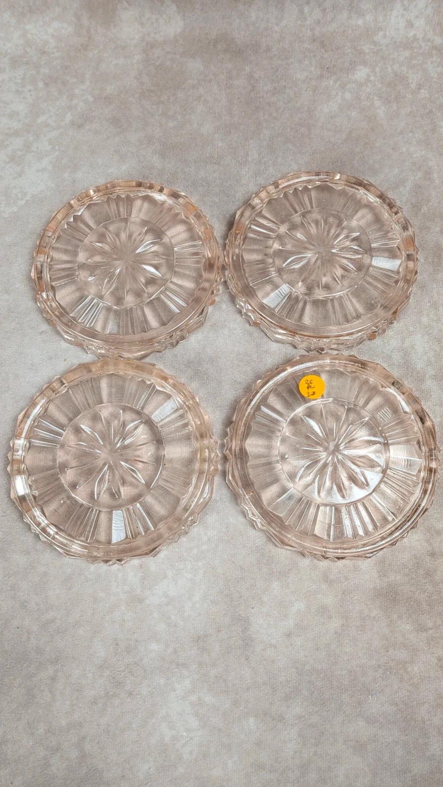 Lot de 4 dessous de bouteille en verre pressé rosé vintage