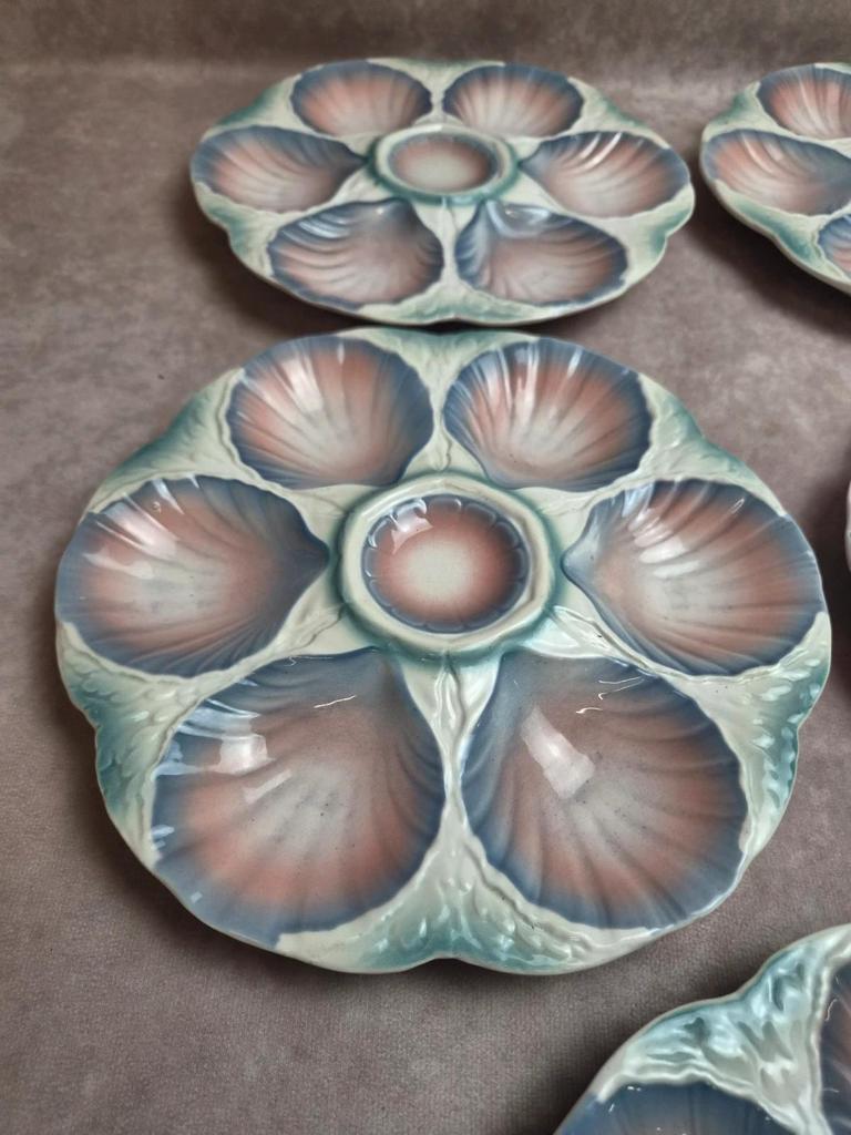 Lot de 5 assiettes à huîtres Digoin Sarreguemines n°32 – Majolique ancienne