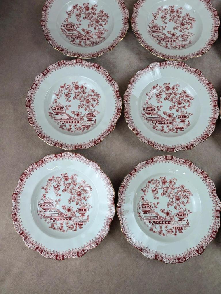 Lot de 12 assiettes creuses Seltmann Weiden Bavaria Theresia rouge