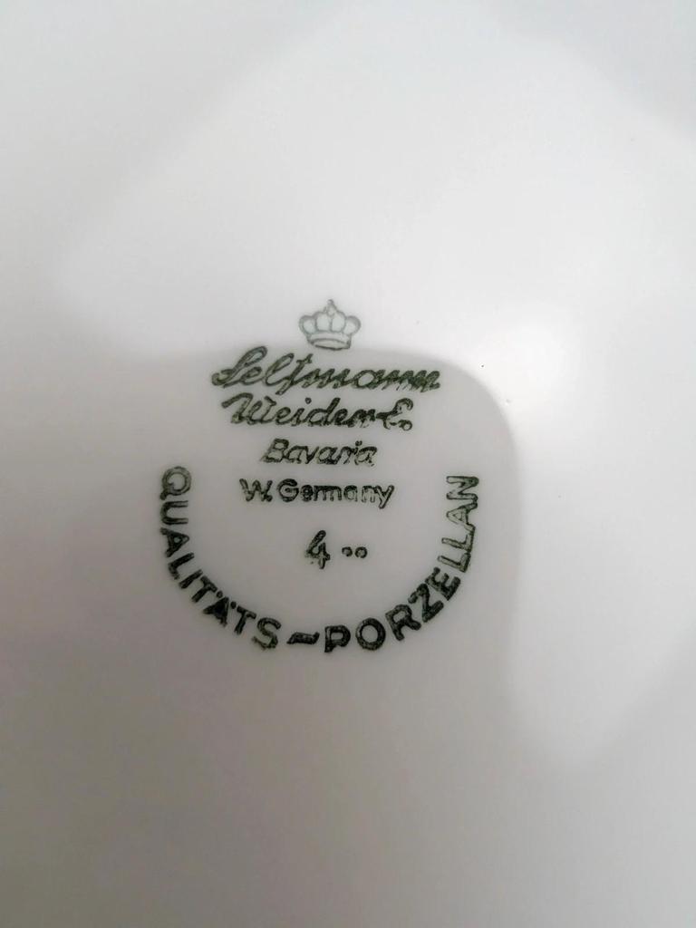 Lot de 12 assiettes creuses Seltmann Weiden Bavaria Theresia rouge