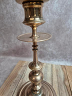 Paire de bougeoirs anciens en laiton massif – Élégance classique et intemporelle