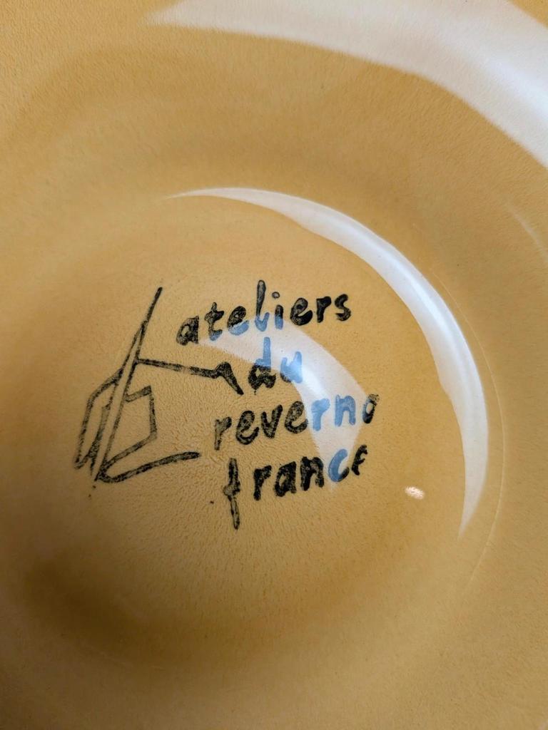 Lot de 8 assiettes à huîtres vintage en barbotine – Ateliers du Revernay