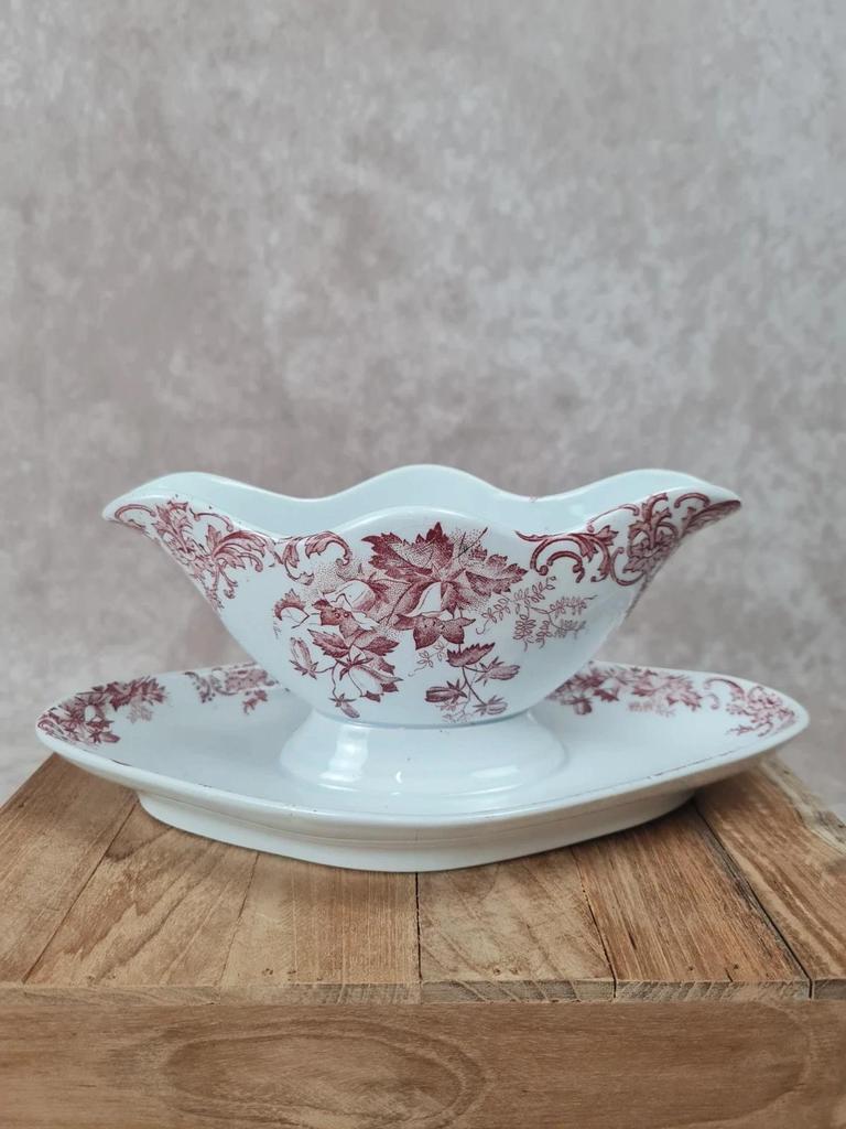 🌿 Élégante saucière ancienne en terre de fer 🌿