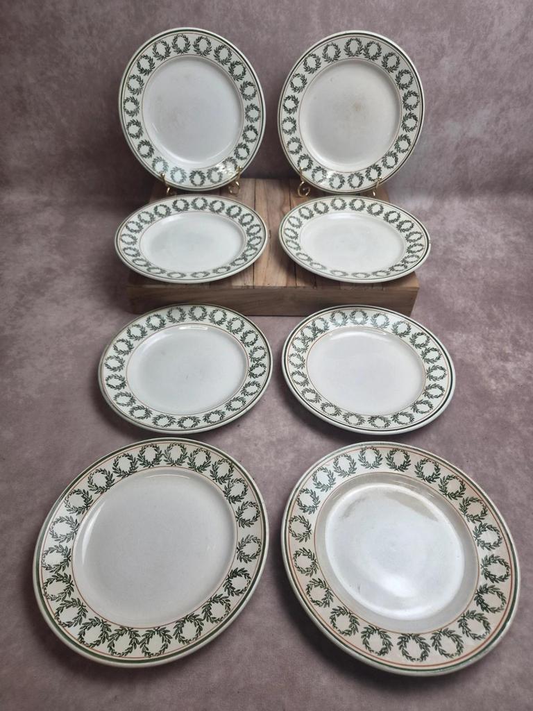 Lot de 8 assiettes à dessert Saint-amand Hamage modèle Marceau – faïence ancienne