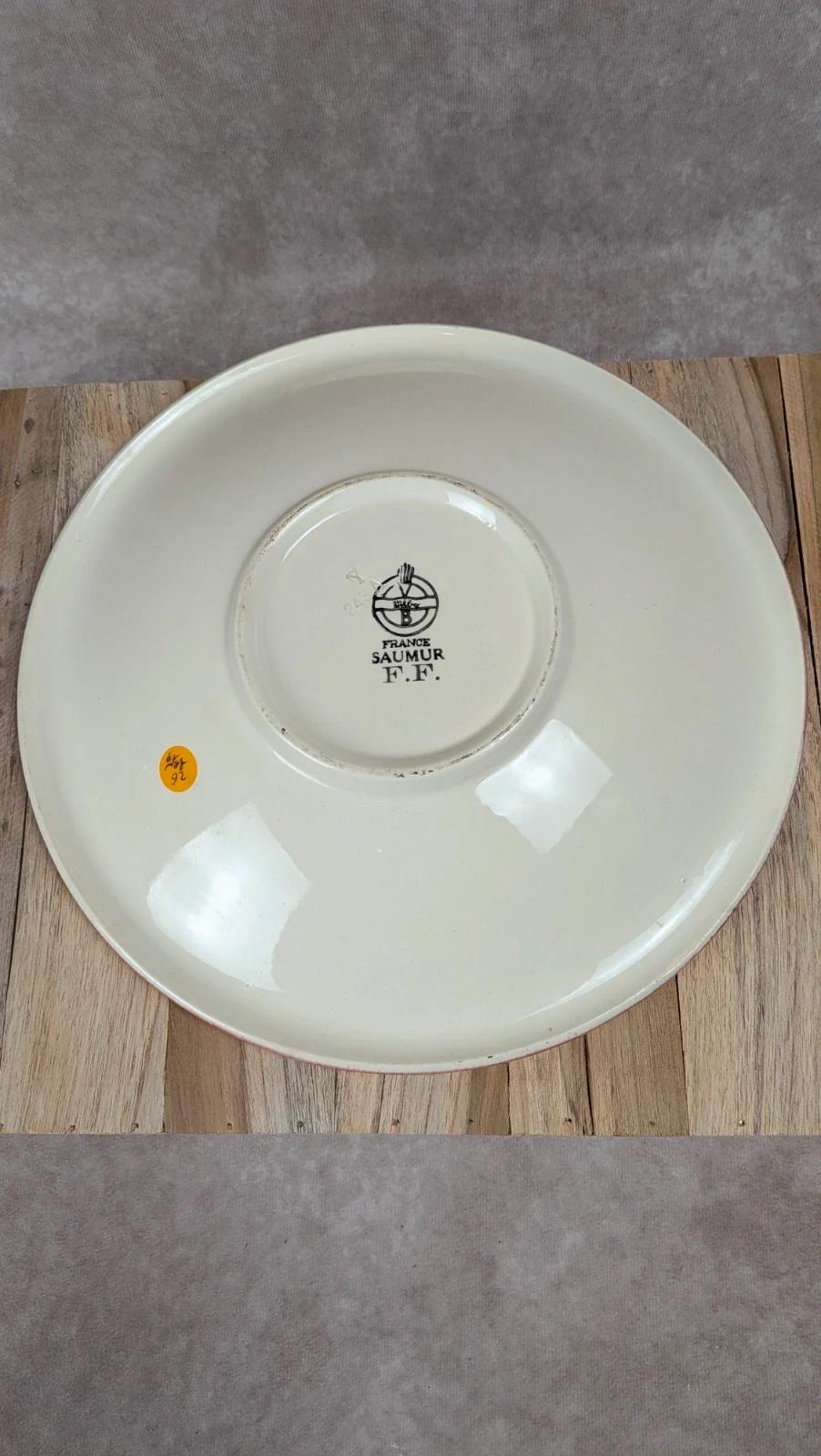 Plat creux ancien Villeroy & Boch – décor floral – esprit viennois