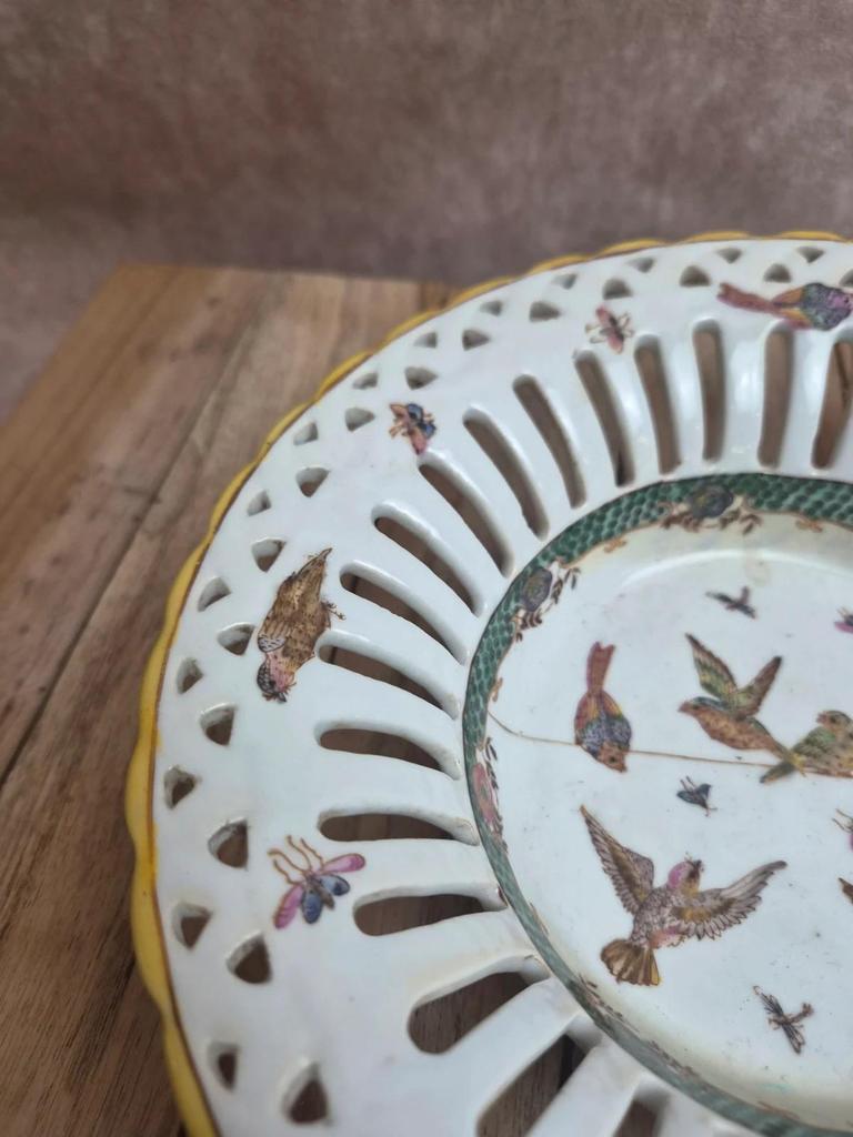 Coupe ajourée en porcelaine Fabienne Jouvin Paris – décor oiseaux