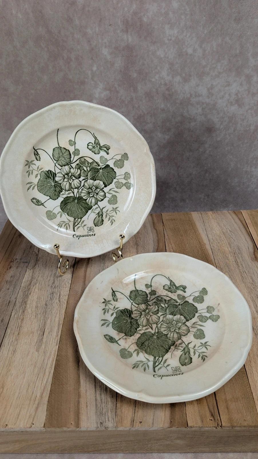 Lot de 2 assiettes Gien – Modèle Capucines – Faïence ancienne