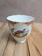 Tasse anglaise en porcelaine Crown Staffordshire Denbigh – Oiseau et fleurs