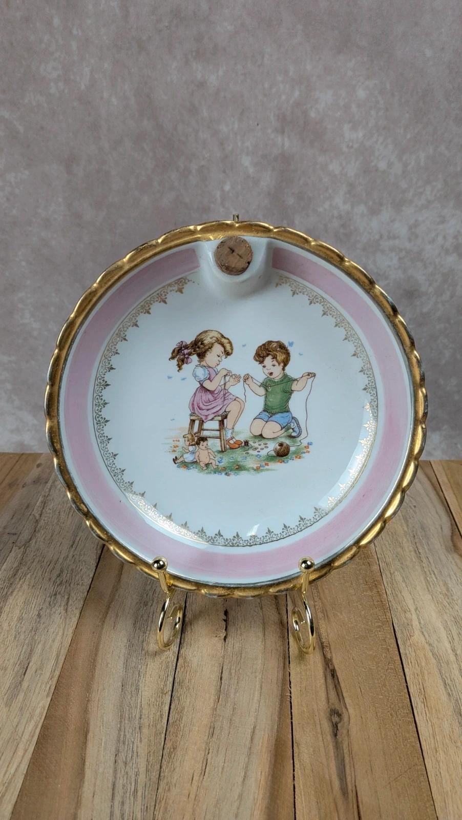 Assiette à bouillie vintage Adp décor enfants porcelaine