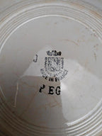 Assiettes plates terre de fer L’amandinoise Peg