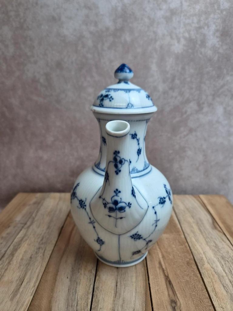 Ancienne cafetière Porzellanfabrik Kalk Eisenberg – Indischblau – début Xxe