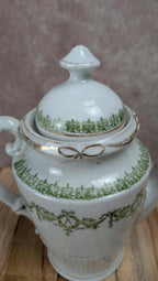 Théière anglaise ancienne en porcelaine décor vert