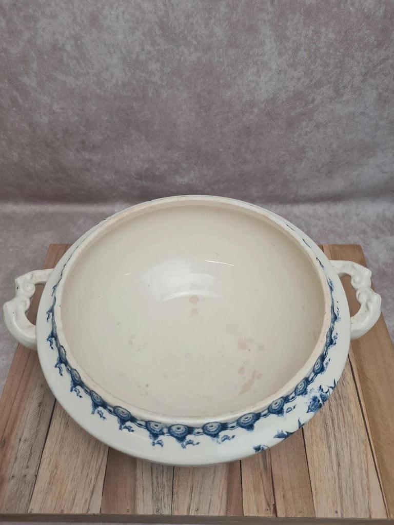 Soupière ancienne Gien modèle Chardon – Terre de fer bleu