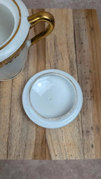 Sucrier ancien en porcelaine de Limoges – décor doré élégant