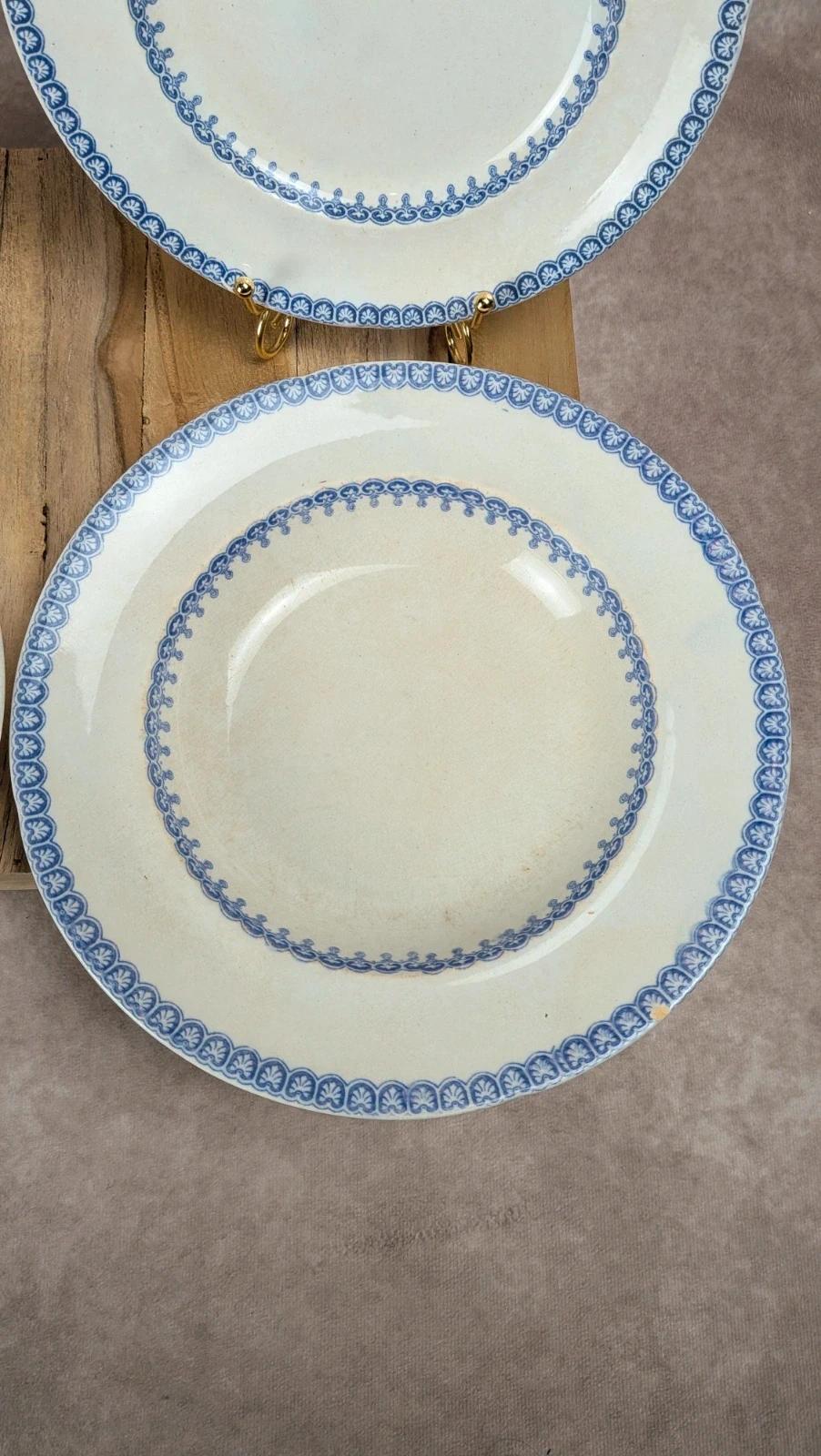 Lot de 4 assiettes anglaises anciennes – modèle Etruscan Border