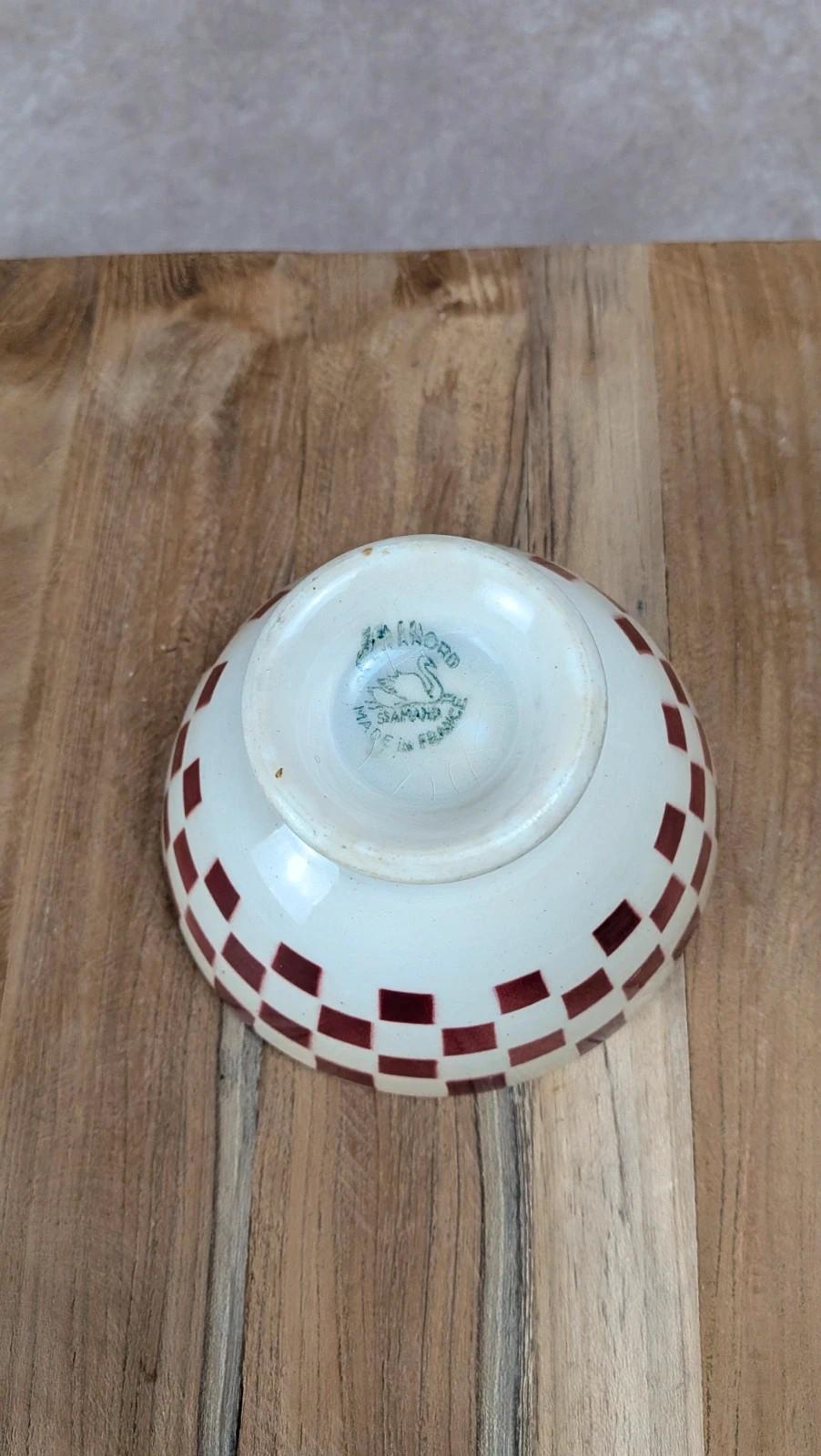 Bol ancien Saint-amand – décor damier rouge – faïence vintage