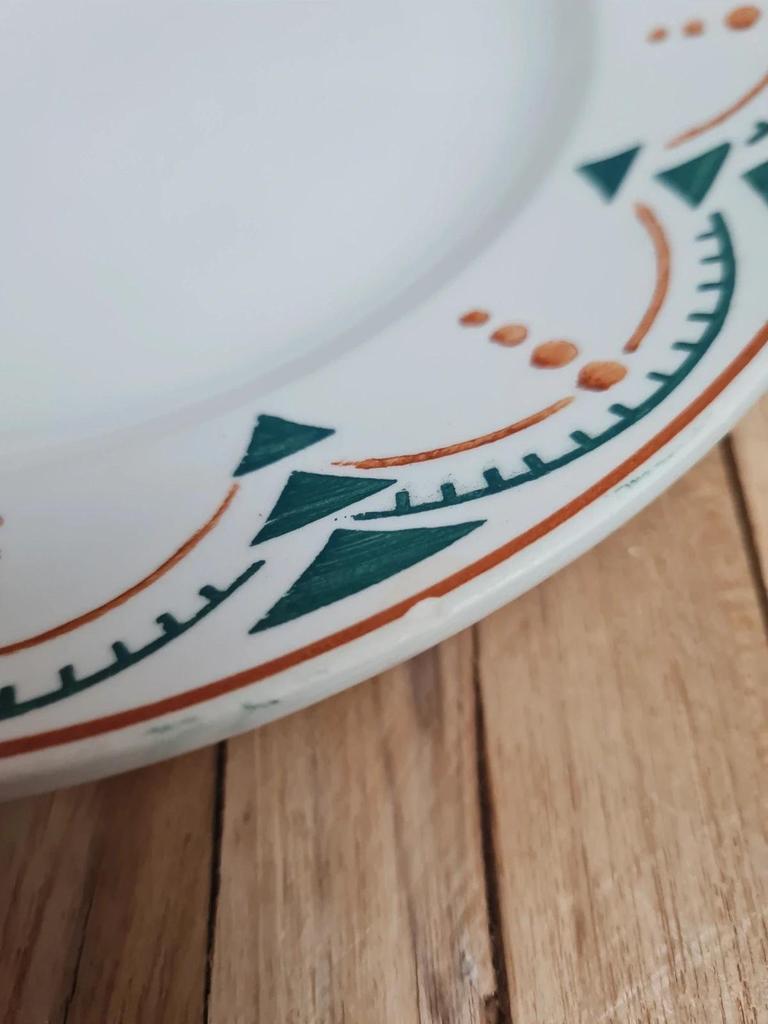Lot 4 assiettes plates anciennes Badonviller Lunéville modèle Succao vert & brun