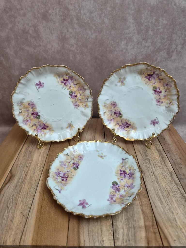 Lot de 3 coupelles anciennes en porcelaine de Limoges décor floral peint main doré 🌸
