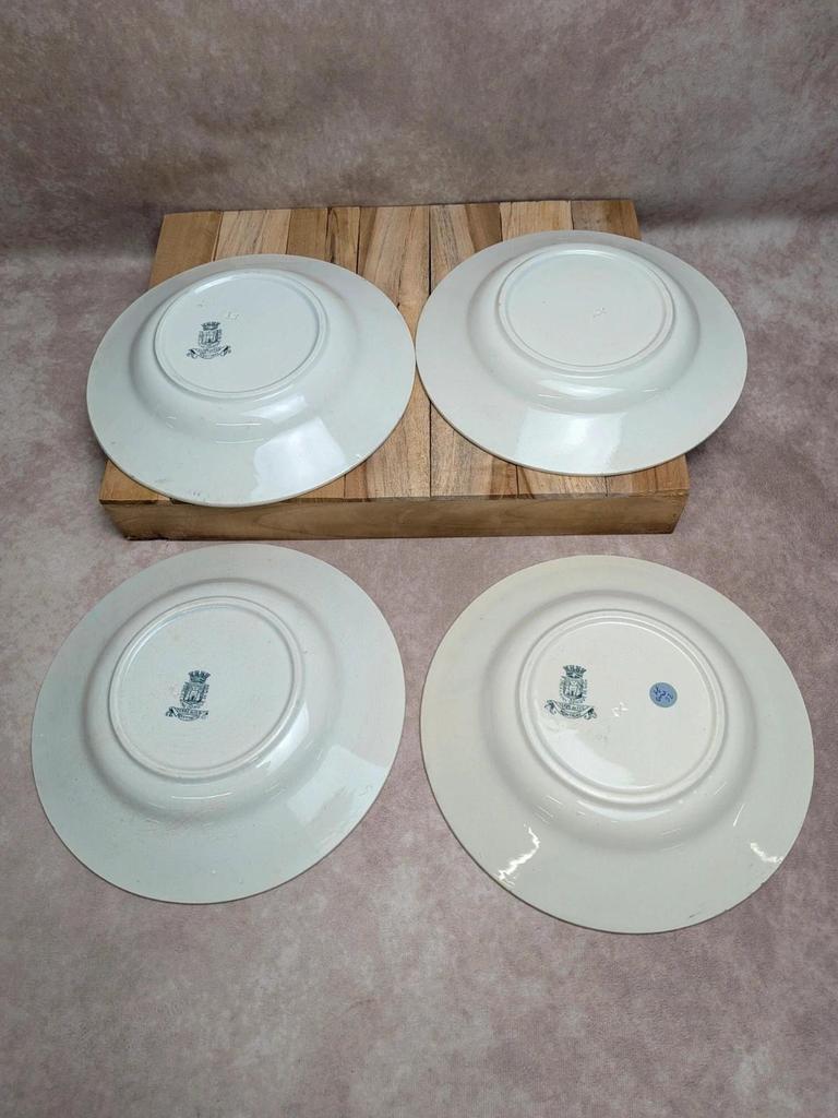 Lot de 4 assiettes creuses Terre de Fer Montigny Gien