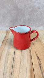 Petit pot verseur émaillé rouge – Kockums Sweden 7 cm