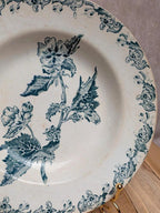 Assiette creuse ancienne Terre de Fer décor floral