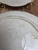 Lot de 2 assiettes terre de fer Longchamp modèle Lila Art nouveau 22 cm