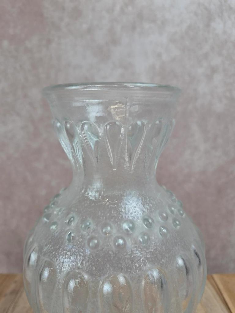 Vase vintage en verre pressé moulé givré années 50 – Grand modèle décor gouttes