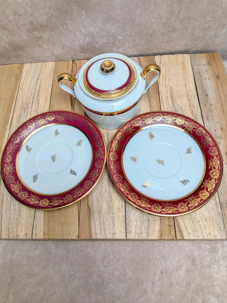 Service café Limoges porcelaine dorée