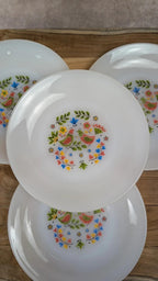Lot de 4 assiettes à dessert Arcopal France – modèle “oiseaux du Paradis”